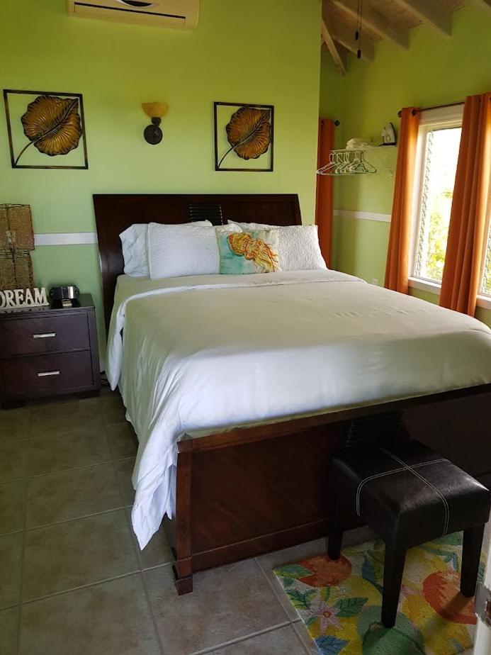Harbor Breeze Villas Clarence Town Экстерьер фото