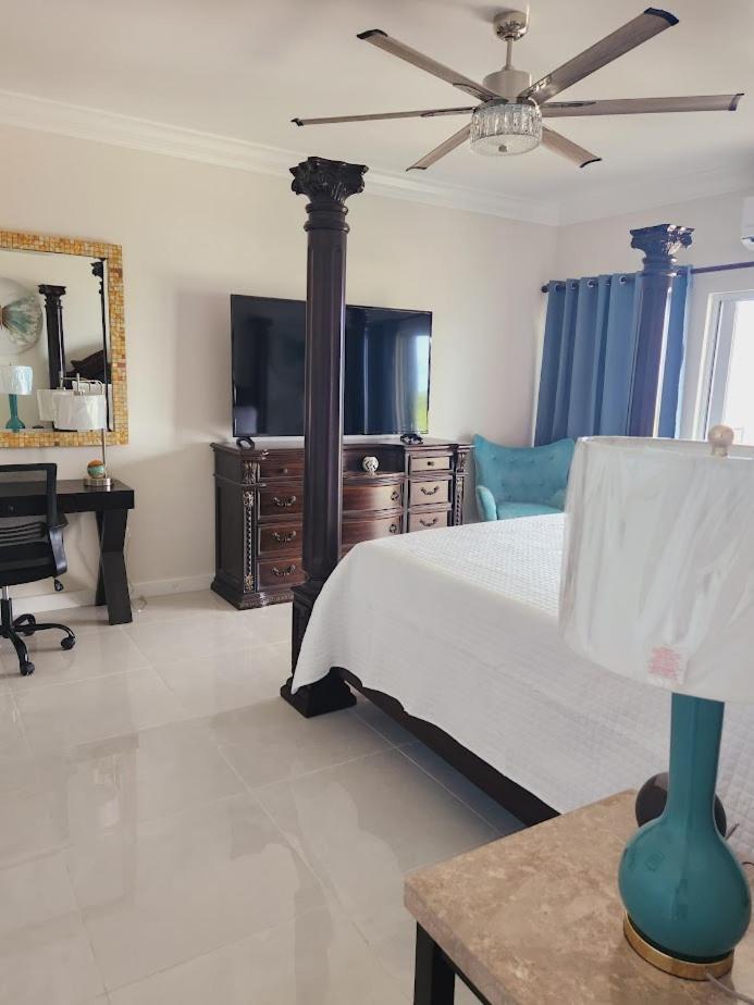 Harbor Breeze Villas Clarence Town Экстерьер фото