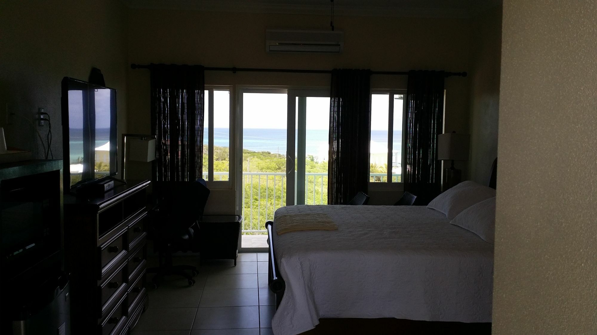 Harbor Breeze Villas Clarence Town Экстерьер фото